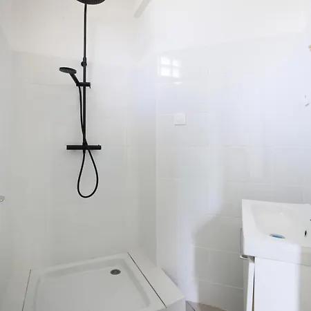 Privée Dans Partagé Bleu